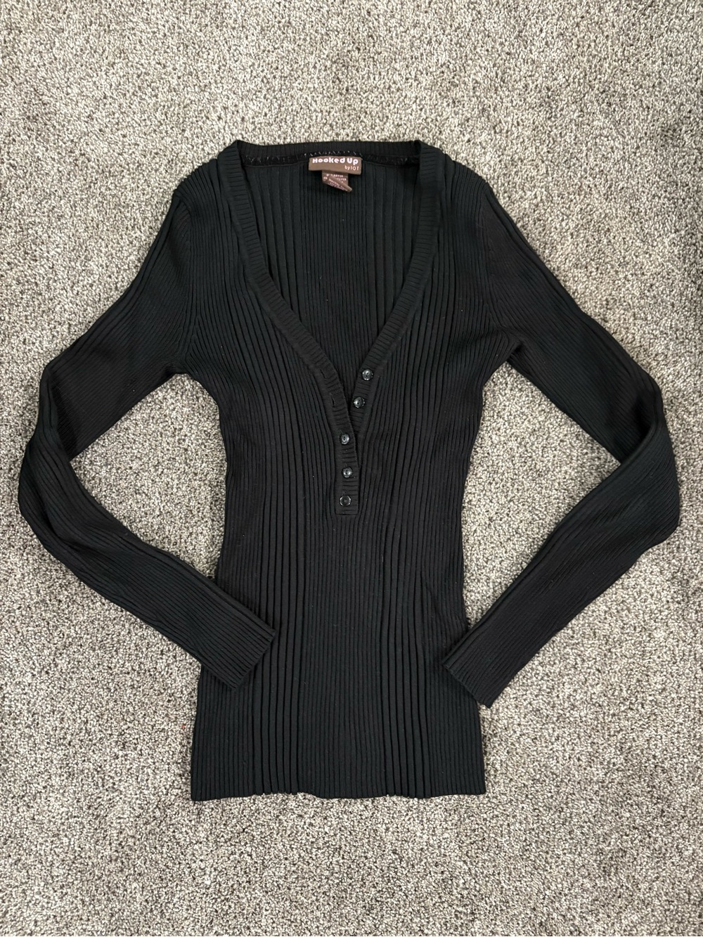 Hooked Up by IOT Black Ribbed V-Neck Button-Front Sweater
